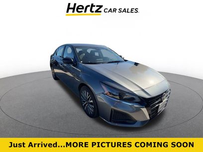 Used 2025 Nissan Altima 2.5 SV