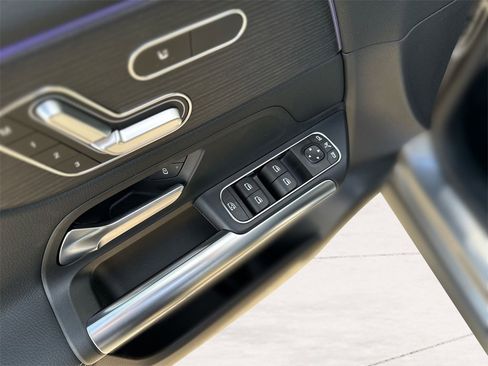 New 2026 Mercedes-Benz GLA 250 4MATIC image 13