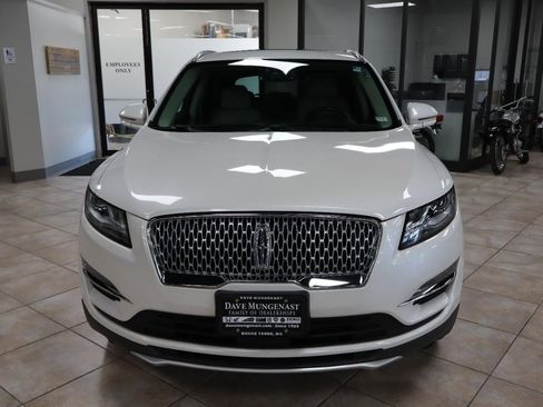 Used 2019 Lincoln MKC Reserve w/ MKC Climate Package AWD/4WD image 9