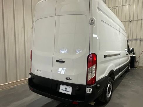 Used 2025 Ford Transit 250 148 High Roof w/ Load Area Protection Package RWD image 22