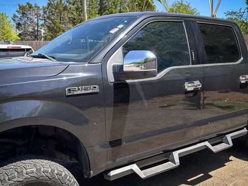Used 2015 Ford F150 XLT AWD/4WD image 3