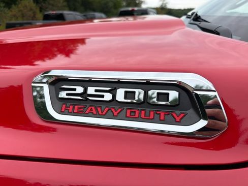 Used 2022 RAM 2500 Tradesman AWD/4WD image 9