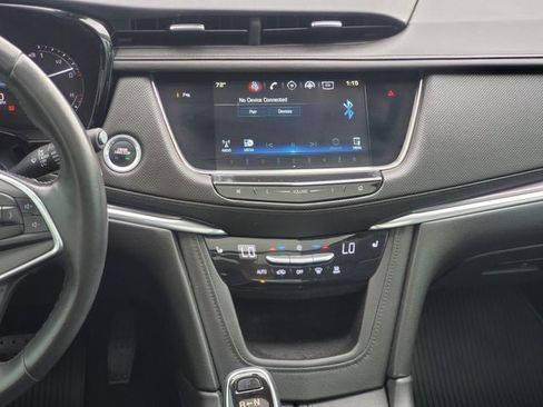 Used 2017 Cadillac XT5 Luxury w/ Driver Awareness Package FWD image 25