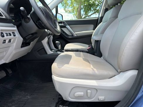 Used 2016 Subaru Forester 2.5i Touring w/ Eyesight & Navigation System AWD/4WD image 18