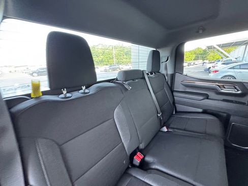 Used 2024 Chevrolet Silverado 1500 LT AWD/4WD image 26