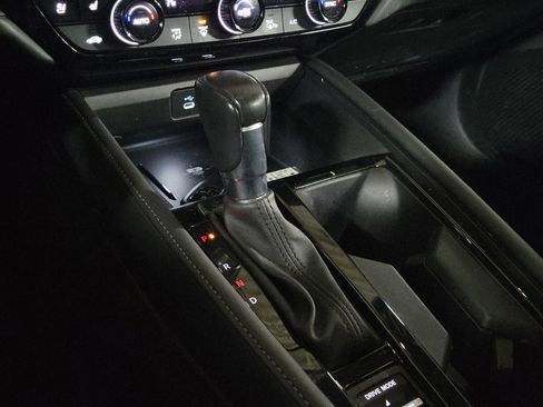 Used 2023 Honda Accord Touring image 34