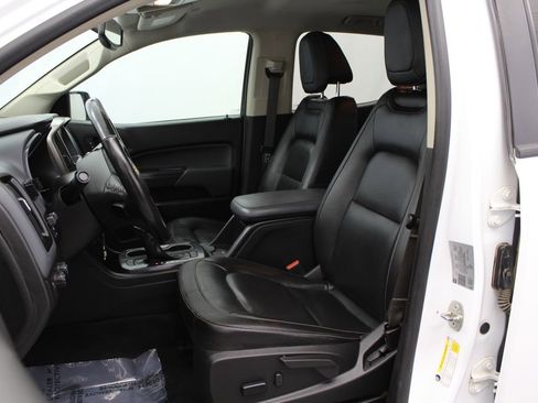Used 2022 Chevrolet Colorado Z71 AWD/4WD image 19
