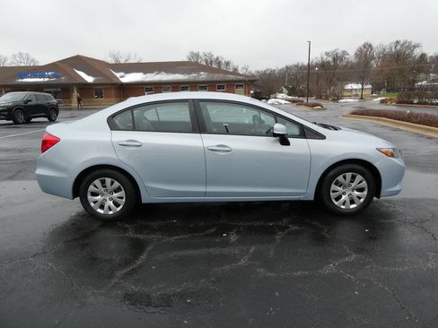Used 2012 Honda Civic LX image 4