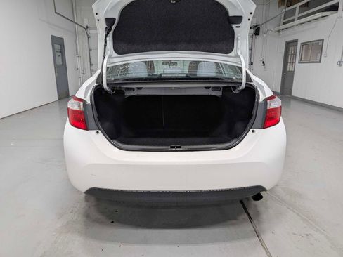 Used 2016 Toyota Corolla LE image 36