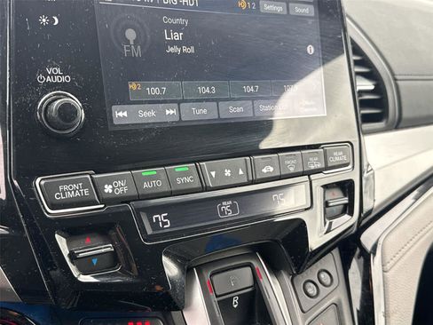 Used 2019 Honda Odyssey Elite image 31