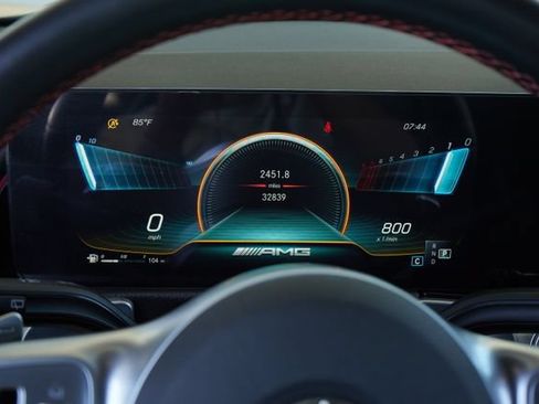 Certified 2022 Mercedes-Benz GLB 35 AMG 4MATIC image 19