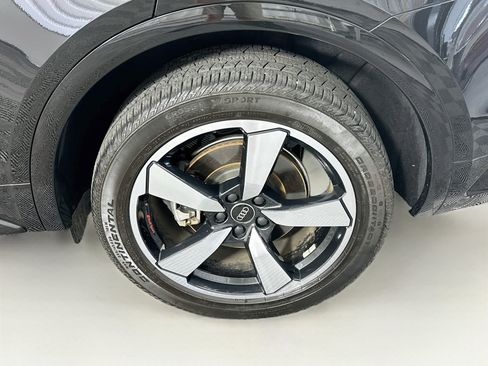 Used 2023 Audi Q5 2.0T Premium Plus AWD/4WD image 11