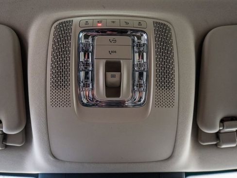 Used 2022 Mercedes-Benz GLS 450 4MATIC w/ Warmth & Comfort Package image 29