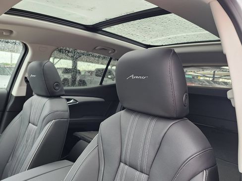 New 2026 Buick Envision Avenir AWD/4WD image 17