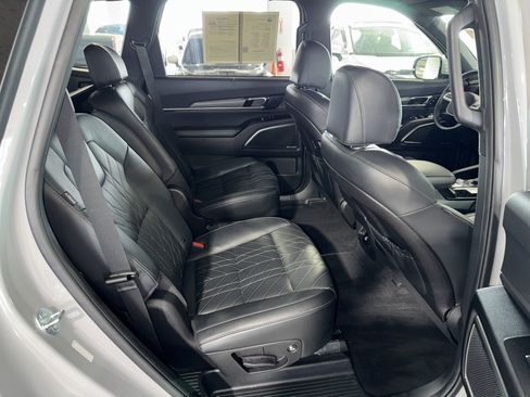 Used 2024 Kia Telluride SX Prestige X-Line AWD/4WD image 12