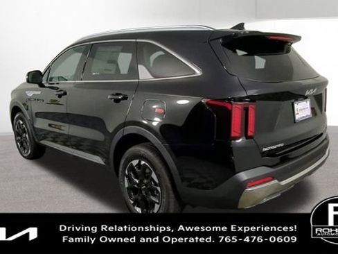 New 2026 Kia Sorento LX image 8