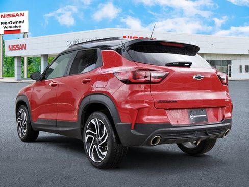Used 2026 Chevrolet TrailBlazer RS w/ Convenience Package FWD image 3