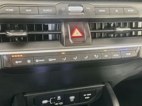 Used 2025 Kia K4 FWD image 24