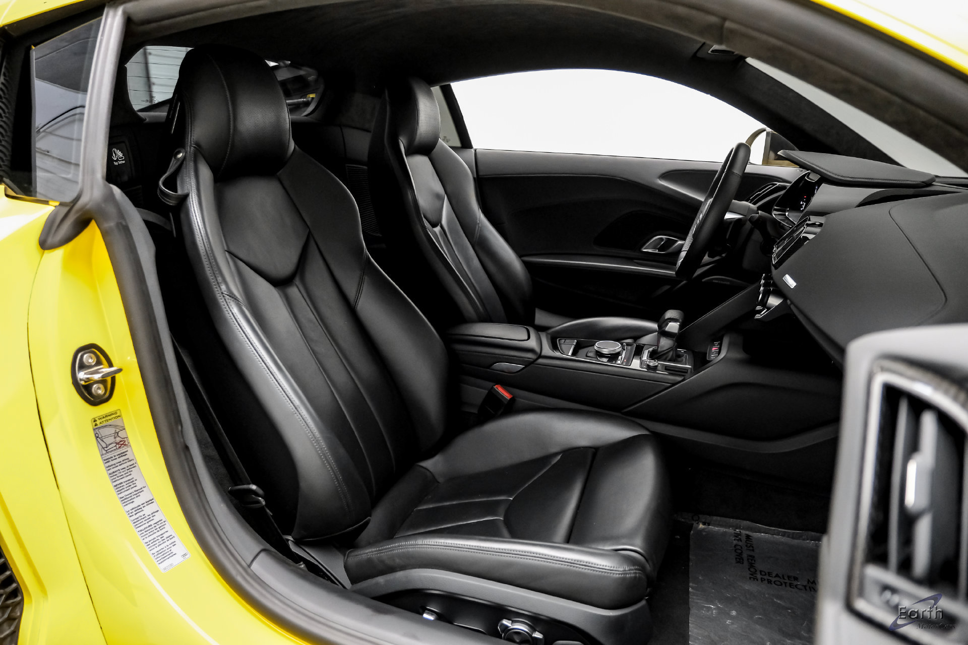 Used 2021 Audi R8 V10 w/ Premium Package RWD image 56