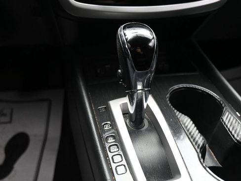Used 2018 Nissan Altima 2.5 SV FWD image 17