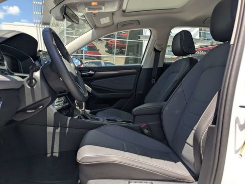 Certified 2026 Volkswagen Jetta SEL FWD image 2