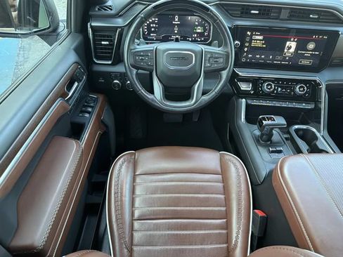 Used 2024 GMC Sierra 1500 Denali Ultimate AWD/4WD image 28