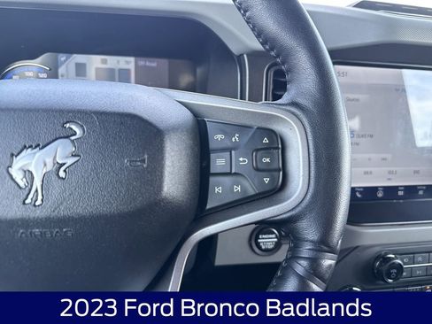 Used 2023 Ford Bronco Badlands AWD/4WD image 19