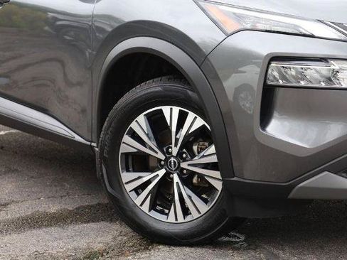 Certified 2023 Nissan Rogue SV AWD/4WD image 3