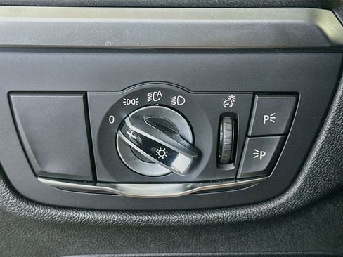 Used 2024 BMW X3 sDrive30i w/ Convenience Package RWD image 17