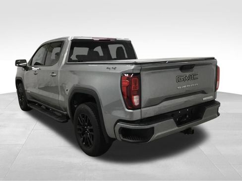 Used 2023 GMC Sierra 1500 Elevation w/ LPO, Elevation Black Package AWD/4WD image 15