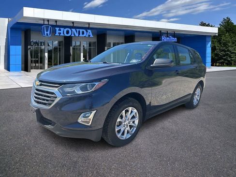 Used 2019 Chevrolet Equinox LS w/ LPO, Floor Liner Package AWD/4WD image 1