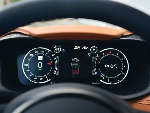 Used 2023 Aston Martin DBX 707 AWD/4WD image 6
