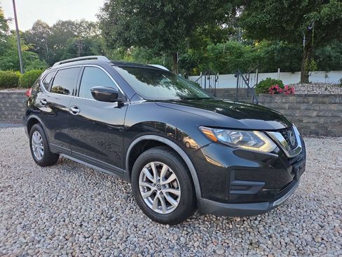 Used 2019 Nissan Rogue SV AWD/4WD image 1