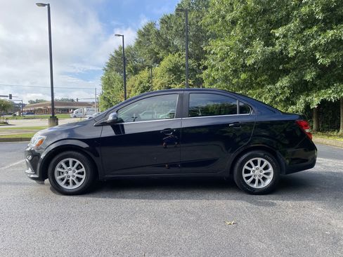 Used 2020 Chevrolet Sonic LT FWD image 6