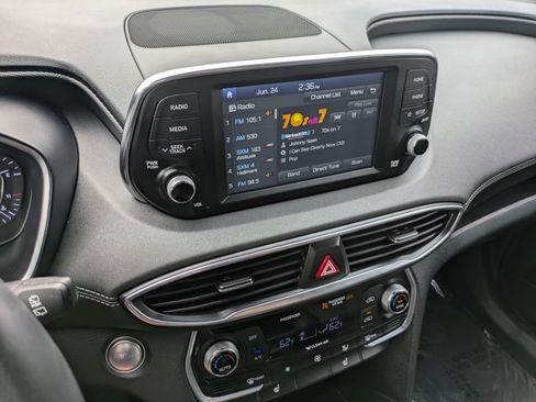 Used 2019 Hyundai Santa Fe Limited AWD/4WD image 12