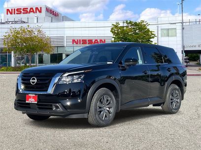 New 2025 Nissan Pathfinder S