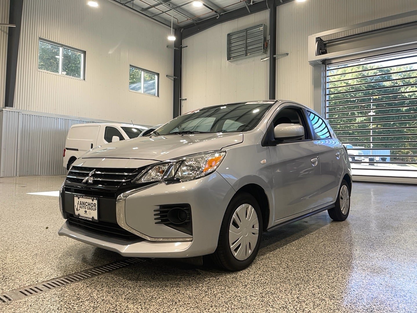 Used 2024 Mitsubishi Mirage ES FWD image 2