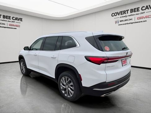 New 2026 Buick Enclave Preferred image 7