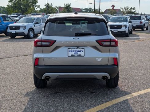 Certified 2024 Ford Escape Active FWD image 4