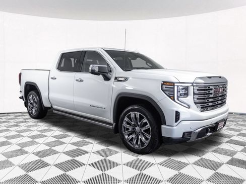 Used 2023 GMC Sierra 1500 Denali w/ Denali Reserve Package AWD/4WD image 22