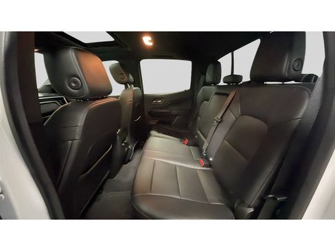Used 2023 GMC Canyon Elevation w/ Elevation Premium Package AWD/4WD image 16