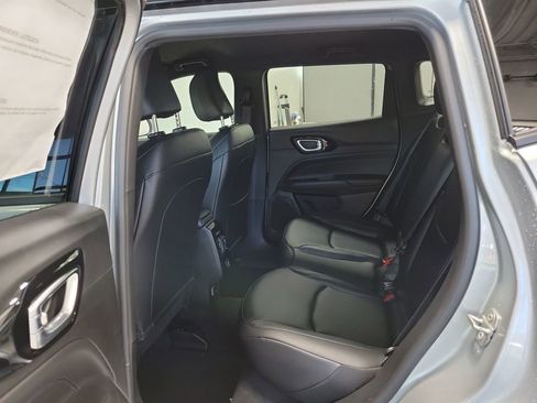 New 2026 Jeep Compass Limited image 11