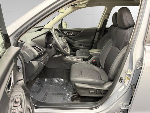Certified 2022 Subaru Forester Premium image 9