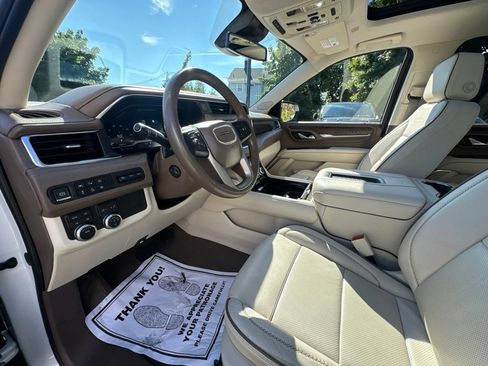 Used 2023 GMC Yukon Denali AWD/4WD image 49