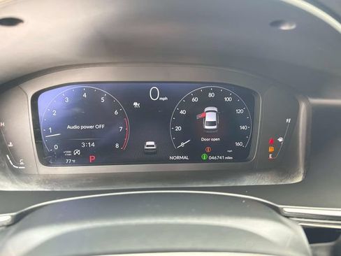 Certified 2024 Honda Civic Touring image 31