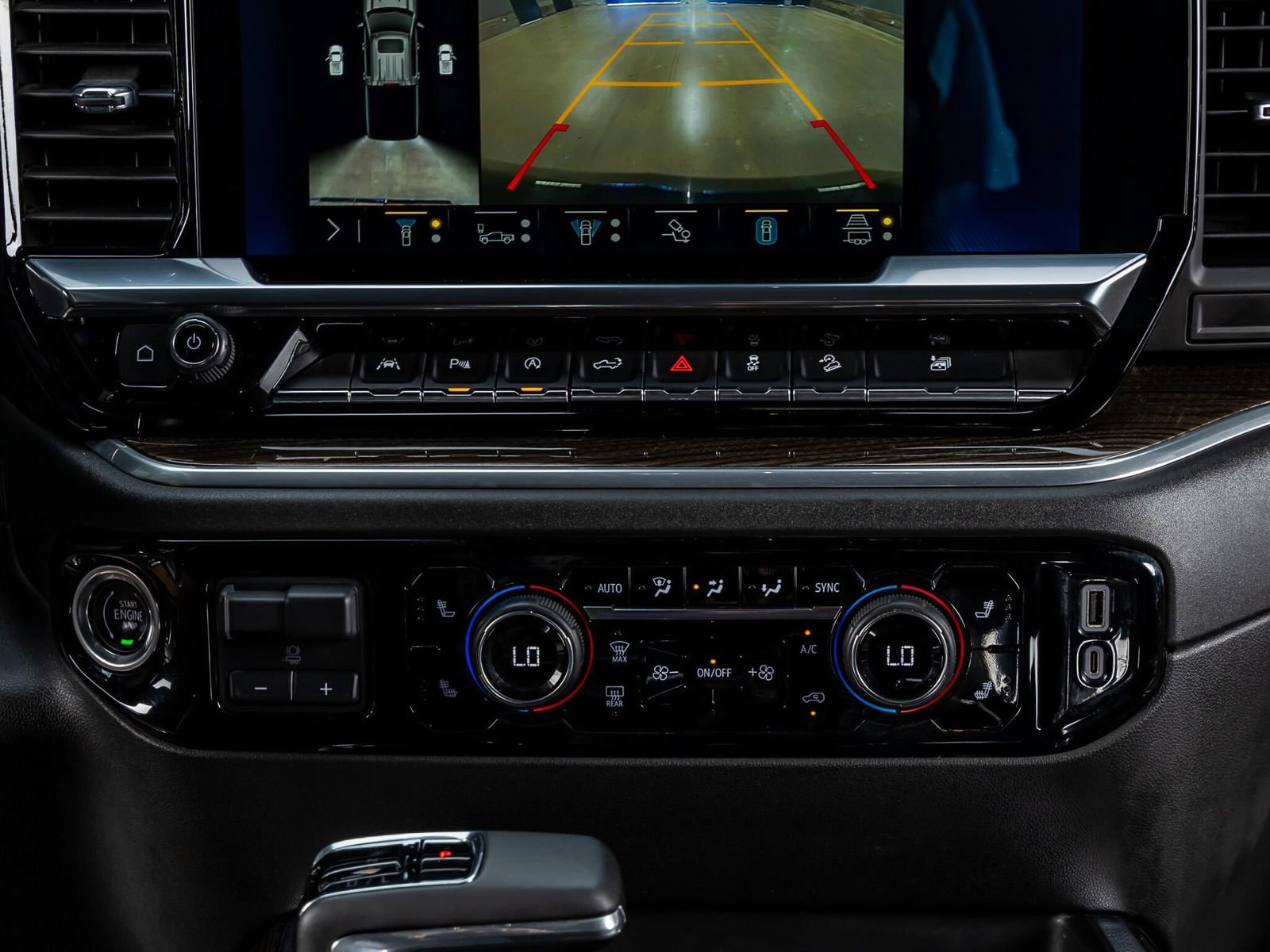 Used 2023 Chevrolet Silverado 1500 RST AWD/4WD image 23
