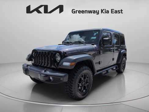 Used 2021 Jeep Wrangler Unlimited Sport AWD/4WD image 10