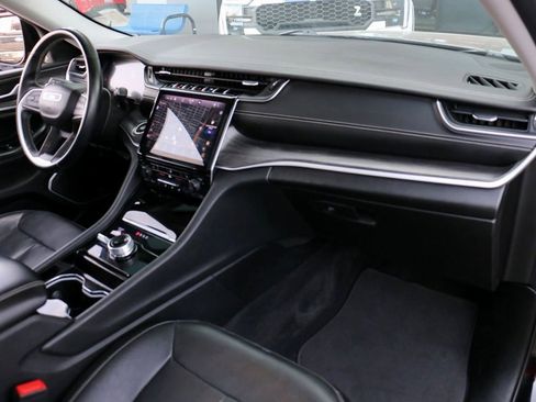 Used 2021 Jeep Grand Cherokee L Limited image 36