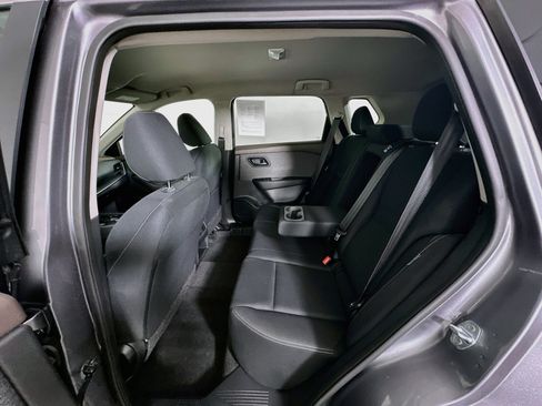 Used 2023 Nissan Rogue S AWD/4WD image 26