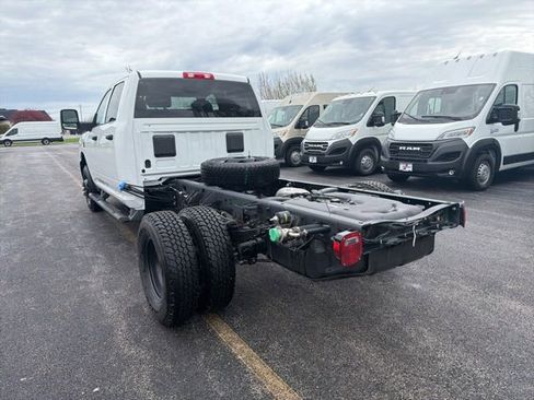 New 2026 RAM 3500 Tradesman image 4